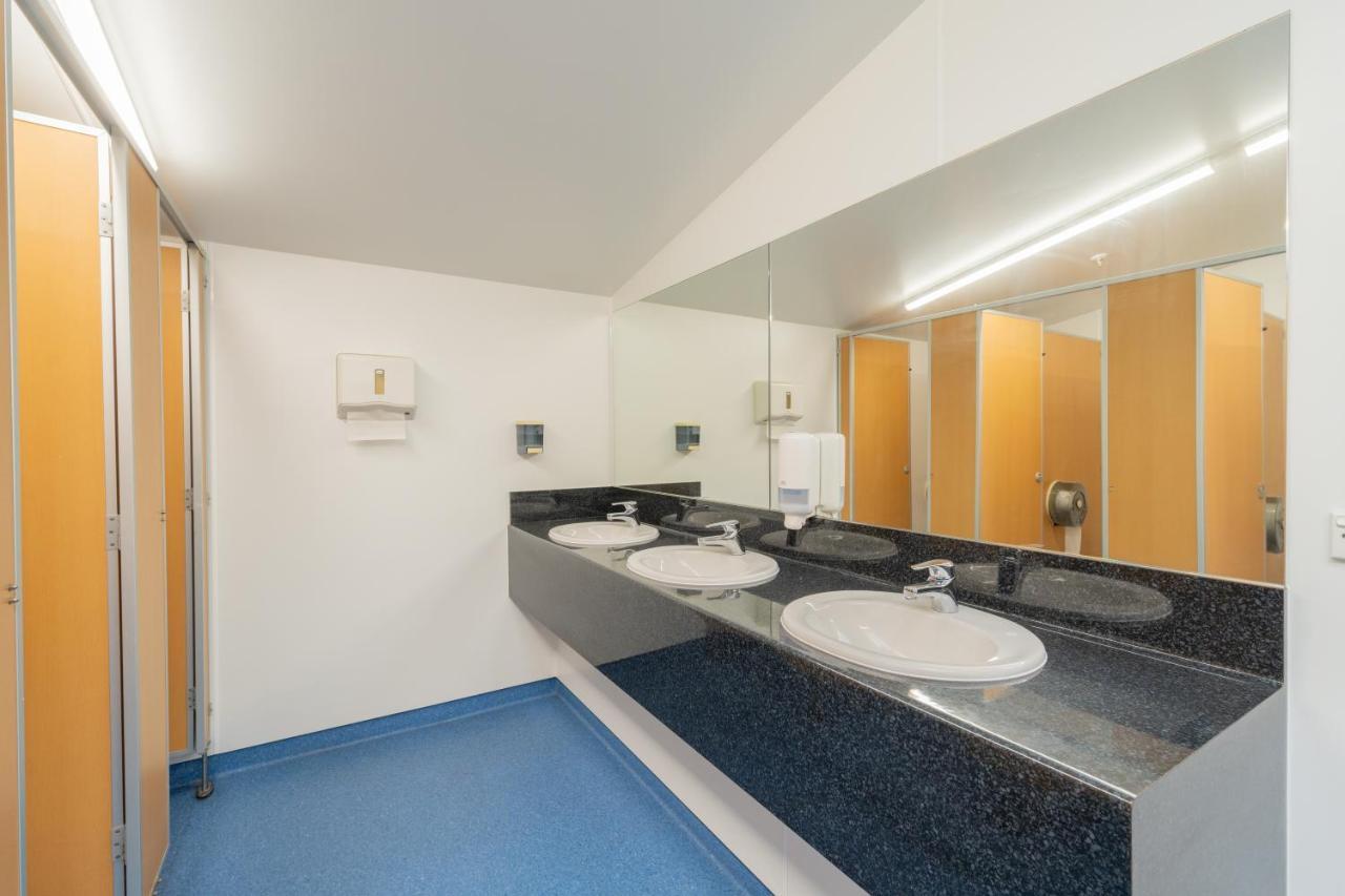 Te Anau Central Backpackers Екстериор снимка