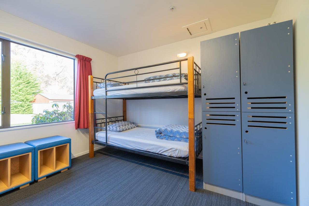 Te Anau Central Backpackers Екстериор снимка