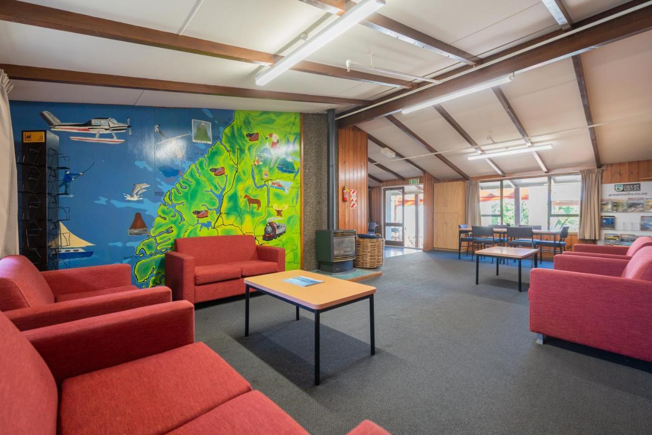 Te Anau Central Backpackers Екстериор снимка